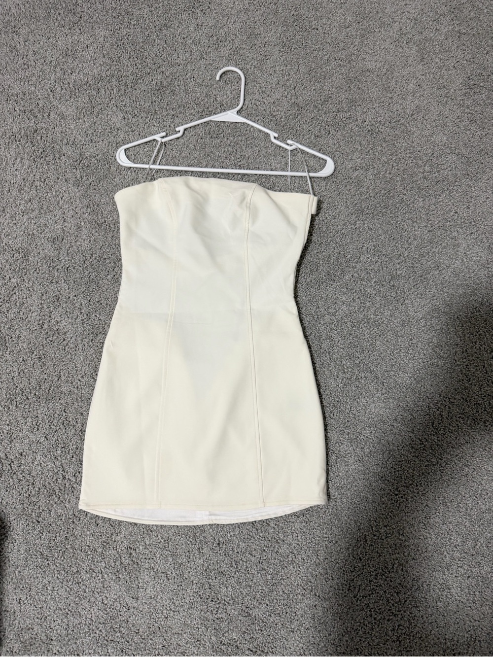 Forever 21 Strapless Cream Tube Dress